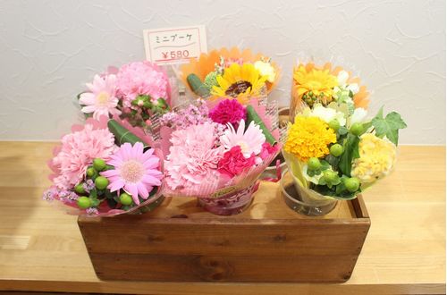 ふじみ野「花のん」で一番の売れ筋商品は「ミニブーケ」です！