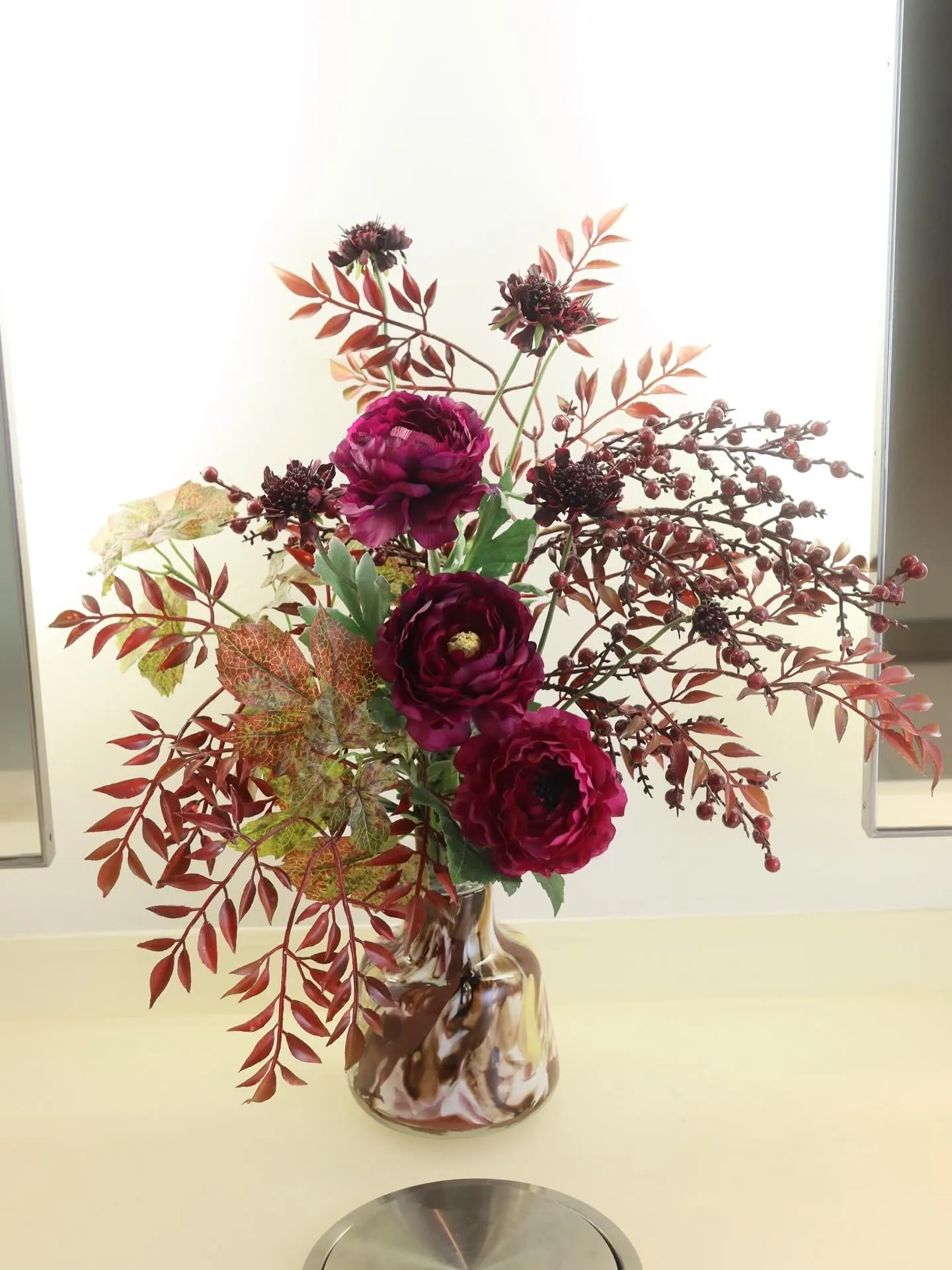 レクサス川越店さんの店内装飾アーティフィシャルフラワー✨