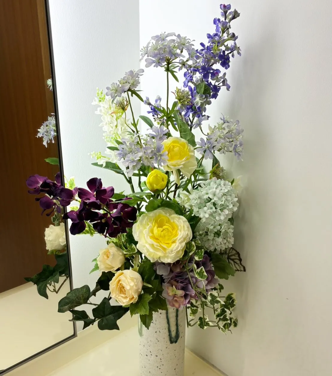 🌸レクサス様へアーティフィシャルフラワー(造花)の春アレンジ...