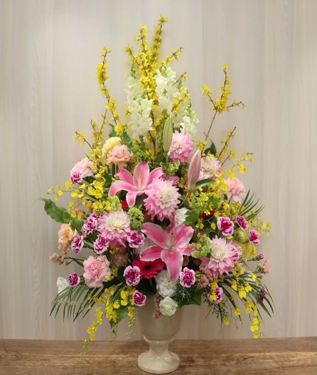 🌸入学式や入社式に！春の式典を彩る『壇上花』のご案内🌸