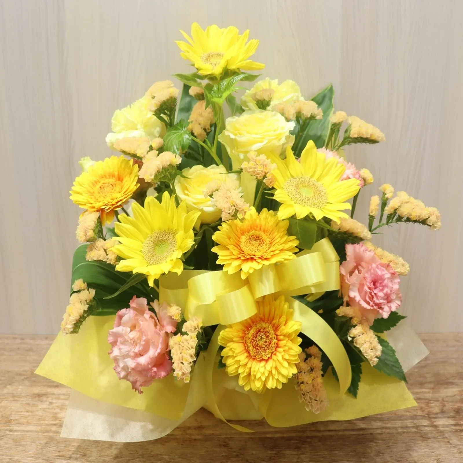 【定期装花🌿】三井のリハウスふじみ野店様へのお届けアレンジ✨